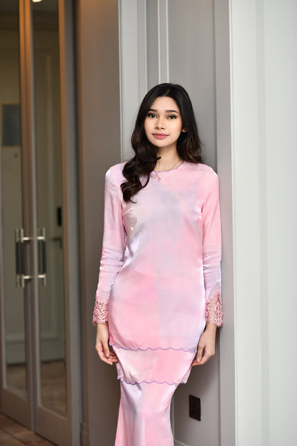Lunara Kurung in Blush
