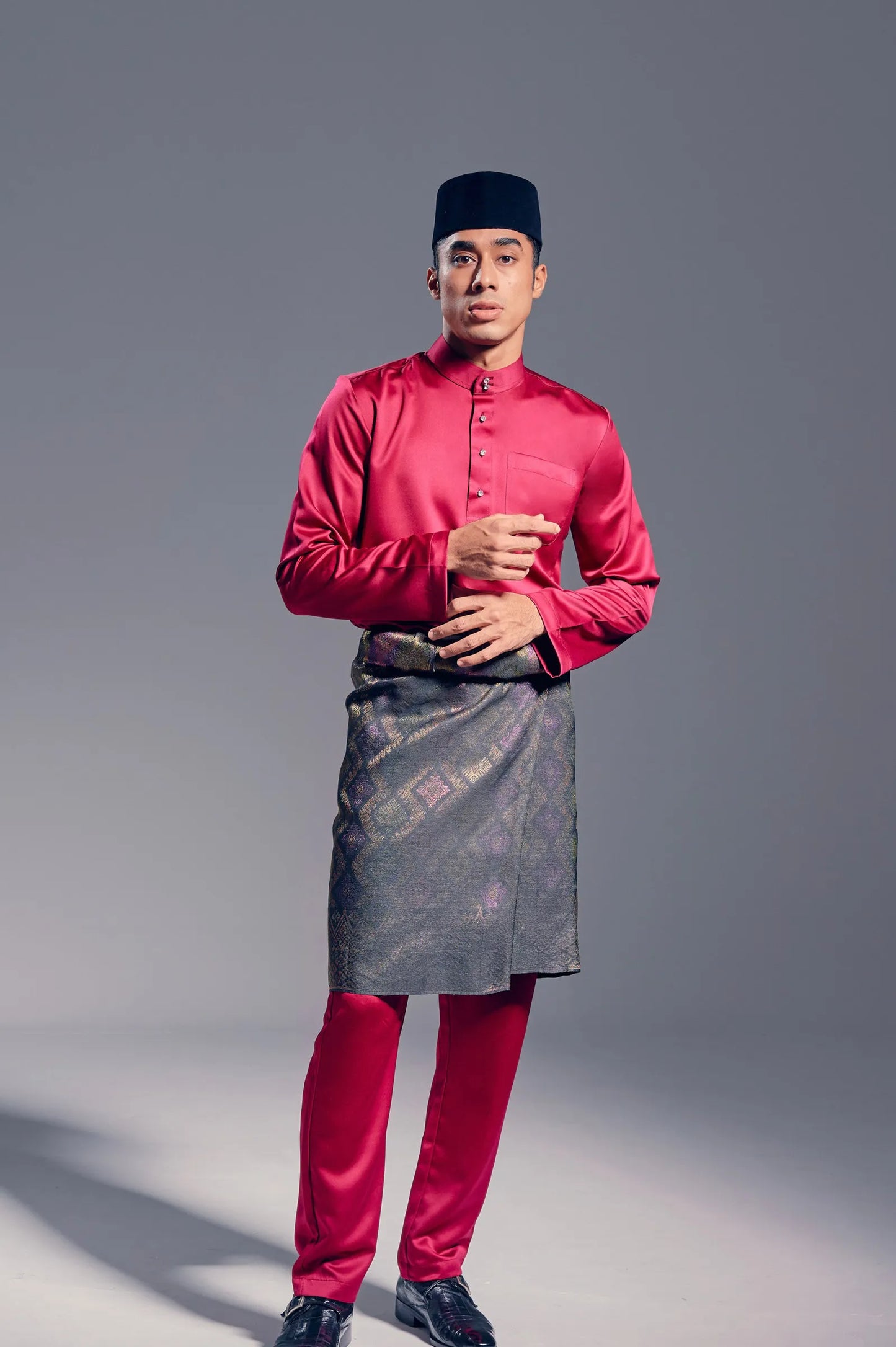 Baju Melayu Modern Fit (Maroon)