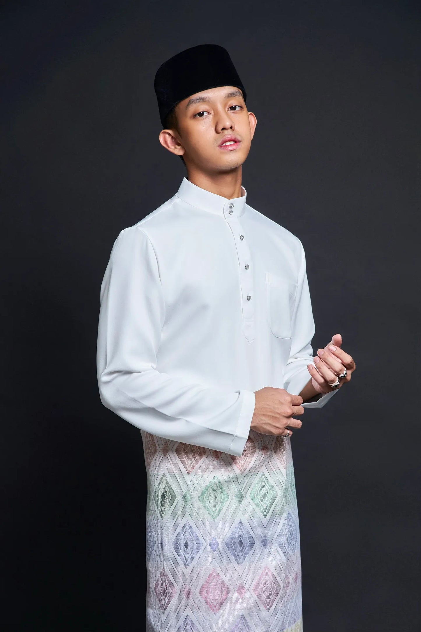 Baju Melayu Luxe (White)